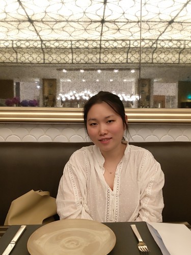 何頴姿