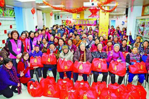 https://1000prog.fmac.org.mo/sponsorship/婦聯昨舉行“迎春接福樂社區活動”