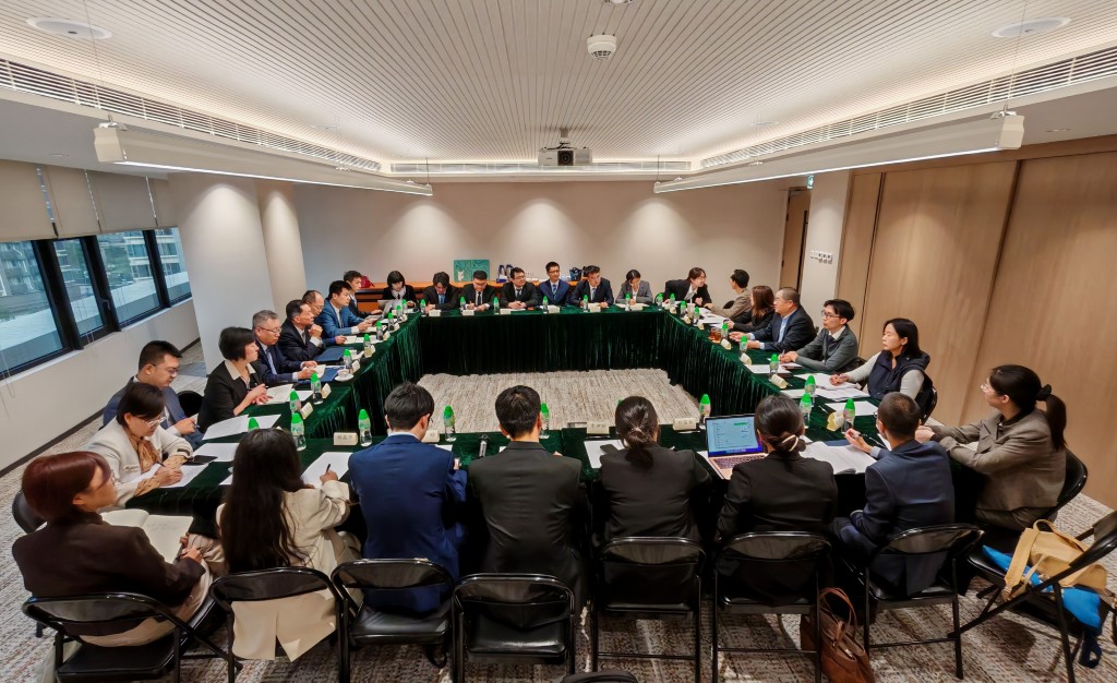 1762944888646668.jpg IMG_20251104_170738 (Custom).jpg