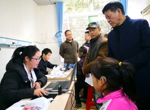 合作項目資助聽障人士佩戴助聽器