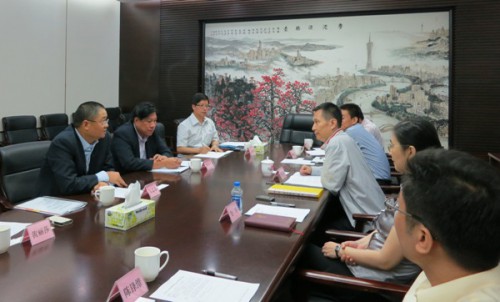 吳志良主席、劉本立主任與省港澳辦廖京山主任等就區域合作議題交換意見
