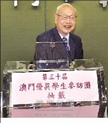 李鵬翥抽出入選團員