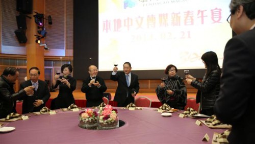 A Fundação Macau ofereceu um banquete de agradecimento à imprensa e prometeu continuar a trabalhar com o mesmo entusiasmo  depois do seu 30.º aniversário