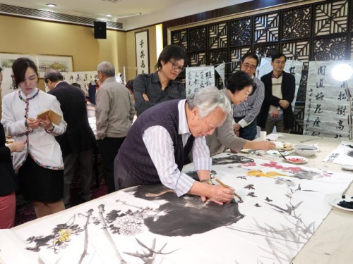 雅集創作進行中