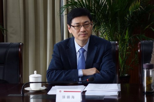 中國文聯港澳台辦公室副主任張鍚海做主旨發言