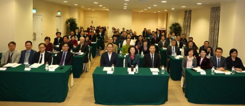 Os convidados e os oradores