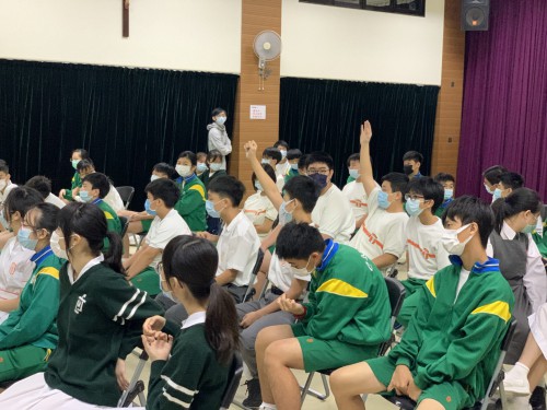 講座深受同學歡迎