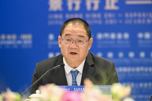 吳志良主席主持圓桌會議